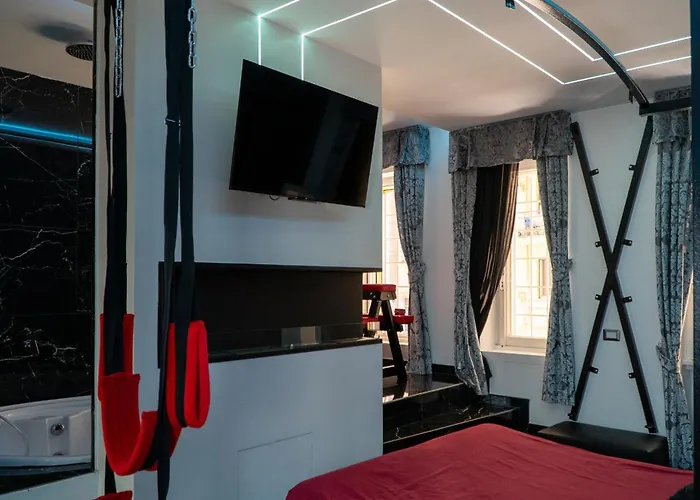 Luxury Bdsm בית הארחה רומא